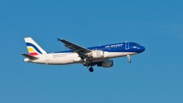 Самолет Air Moldova едва не рухнул из-за трещин на лобовом стекле