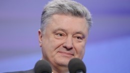 Порошенко лично оправдался перед журналисткой за отдых в Испании