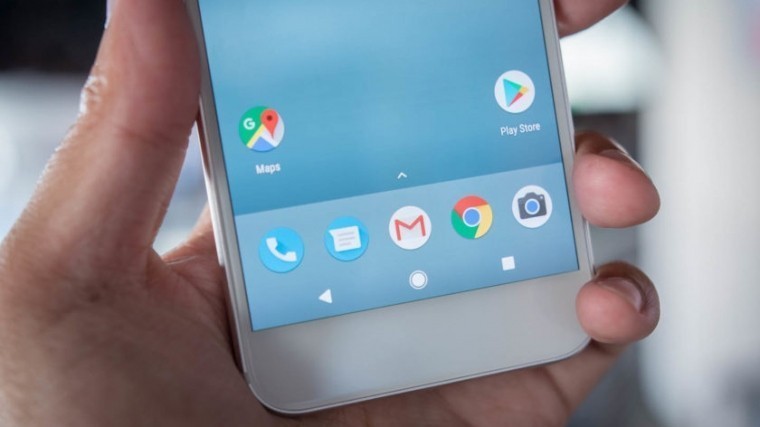 Новая версия Android уже установлена на первые смартфоны