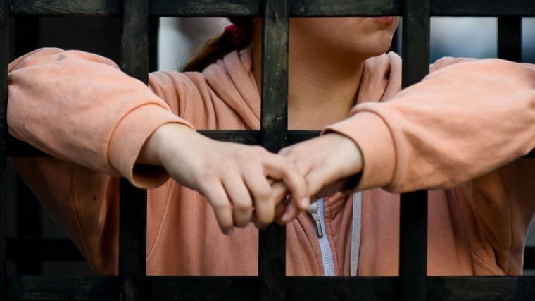 Россиянка в США может получить 80 лет тюрьмы — за похищение собственных детей