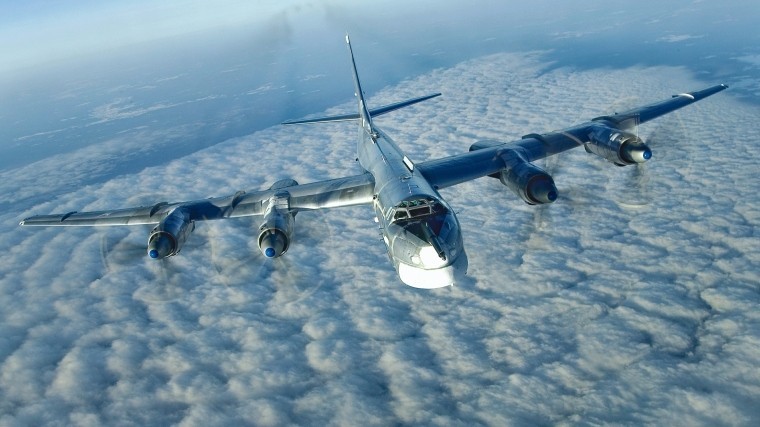 Эксперт: модернизированный Ту-95 выведет ядерную триаду РФ на новый уровень