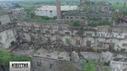 На Сахалине рабочих завалило при обрушении крыши бывшего завода