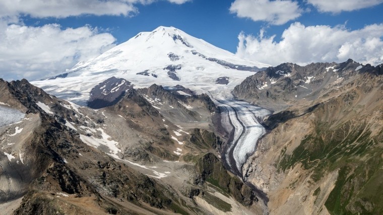 Тело погибшей на Эльбрусе альпинистки нашли через 30 лет после ее смерти