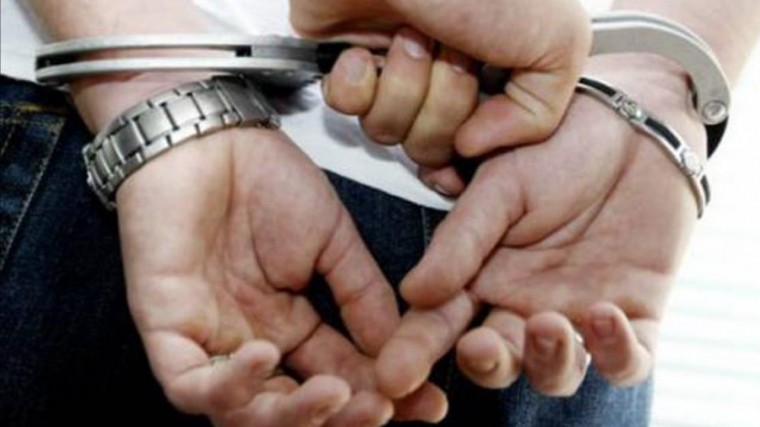 Подростки, подозреваемые в избиении людей в Таврическом саду, арестованы