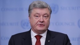 Порошенко посетит церемонию прощания с сенатором Джоном Маккейном в США