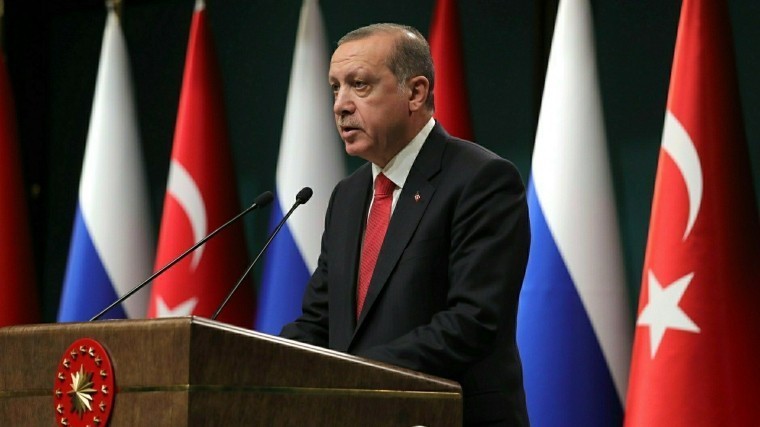 Эрдоган призвал покончить с доминированием доллара в мире