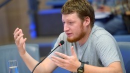 Нападение на российского журналиста в Донецке показали в прямом эфире