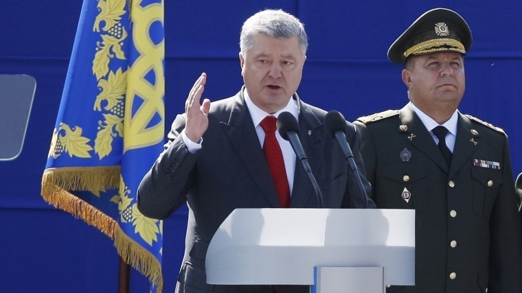«Слава Украине»: В Раду внесен законопроект о «бандеровском» приветствии в армии