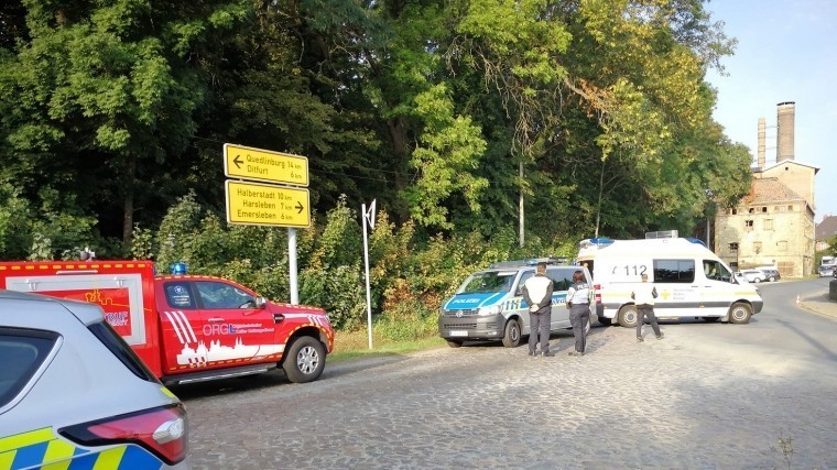 В Германии школьный автобус столкнулся с грузовиком