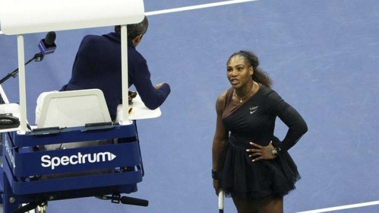 Серена Уильямс оштрафована на $17 тысяч за поведение в финале US Open