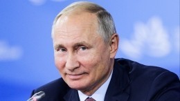 Песков рассказал, как президент России закончит «китайский день» на ВЭФ-2018