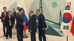 Владимир Путин провел переговоры с премьер-министром Южной Кореи Ли Нак Ёном