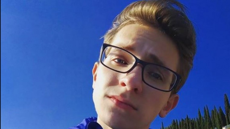 18-летний юноша стал молодым депутатом в России