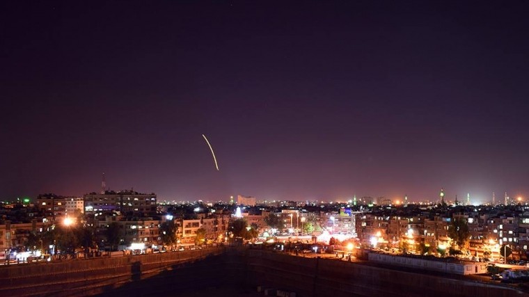 ПВО Сирии отразили ракетную атаку Израиля — фото