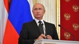 Необходимо искоренить гендерное неравенство — Путин на женском форуме в Петербурге