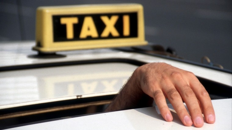 Эксперты считают опасными водителей-иностранцев в такси и маршрутках