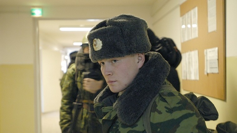 Минбороны: Шапки-ушанки останутся в российской армии
