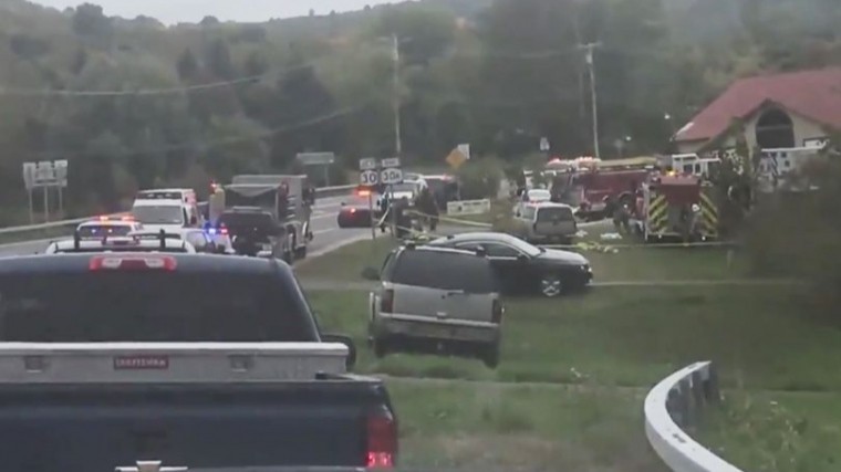 Двадцать человек погибли в аварии со свадебным лимузином в США