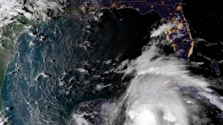 Во Флориде объявлена чрезвычайная ситуация из-за шторма «Майкл»