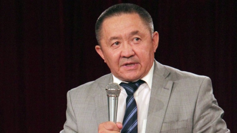 Ушел из жизни министр культуры Киргизии