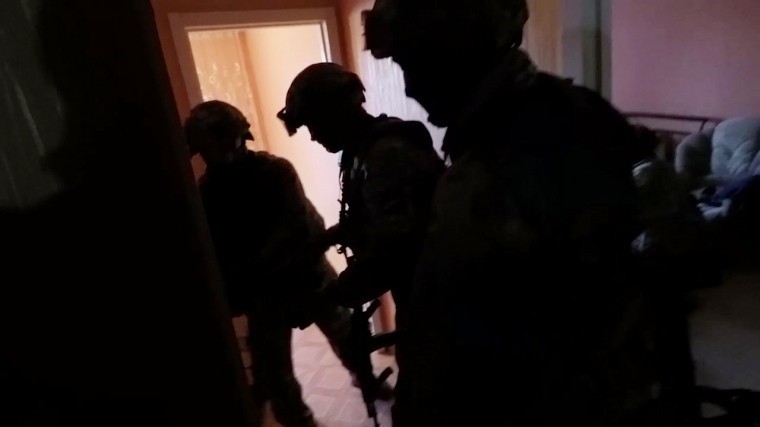 Сотрудники ФСБ выявили «спящую» ячейку террористов в Томской области