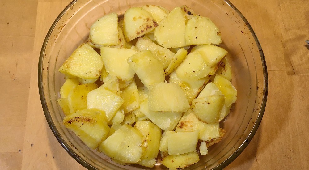 Пошаговый рецепт латвийского крестьянского завтрака — земниеку брокастис. 