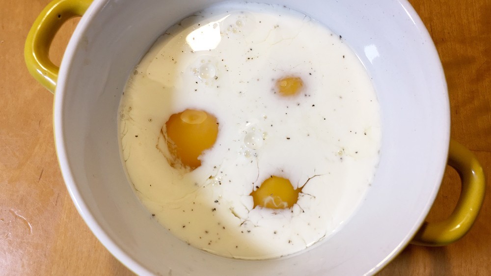 Пошаговый рецепт латвийского крестьянского завтрака — земниеку брокастис. 