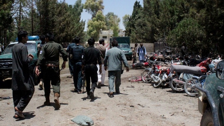 В Афганистане на предвыборном митинге погибли 12 человек
