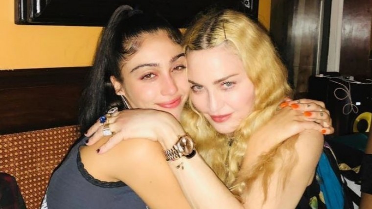 Мадонна трогательно поздравила дочь с днем рождения в Instagram