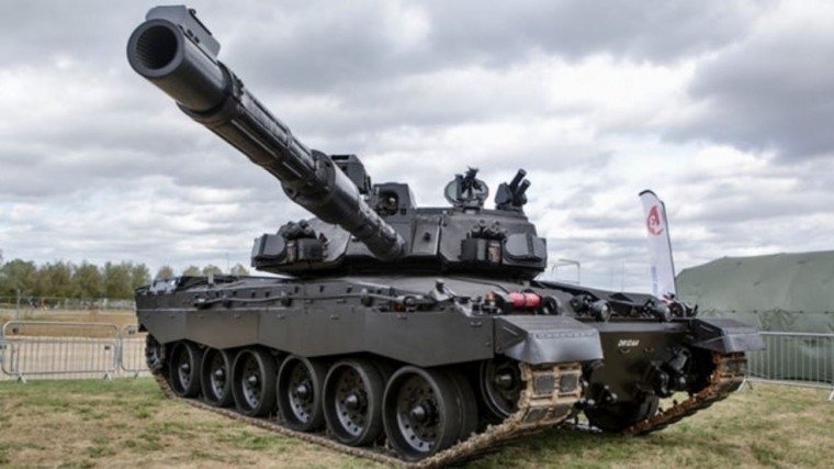 Российские эксперты в пух и прах раскритиковали мечту британцев о новом танке