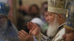 Патриарх Кирилл помолился об упокоении души Николая Караченцова