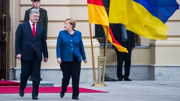 Меркель указала украинцам на разногласия по «Северному потоку — 2»