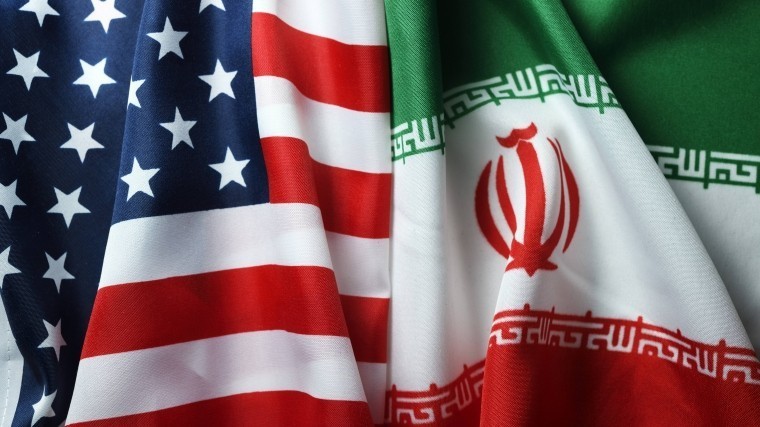 Возобновленные санкции против Ирана вступили в силу