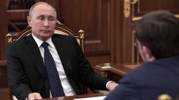 Путин призвал уйти от схем долевого строительства в России