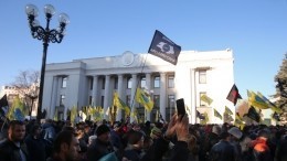 В Киеве протестуют владельцы автомобилей с европейскими номерами