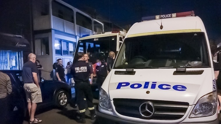 В Мельбурне не исключают, что нападение на полицейских является терактом