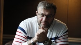 Пореченков выступил против лишения Ефремова звания заслуженного артиста