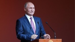 Путин пригласил театралов принять участие в мероприятиях Года театра в 2019 году