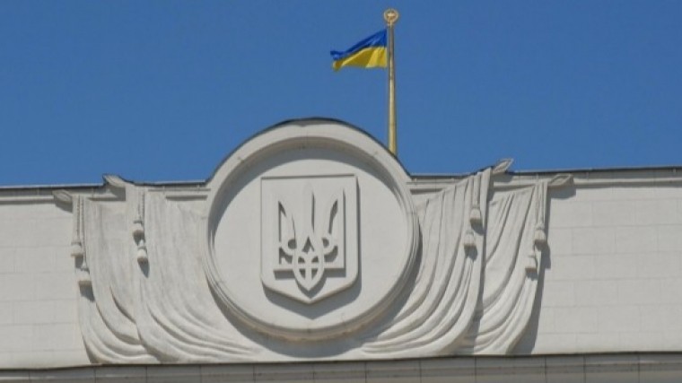 Совет национальной безопасности Украины хочет ввести военное положение