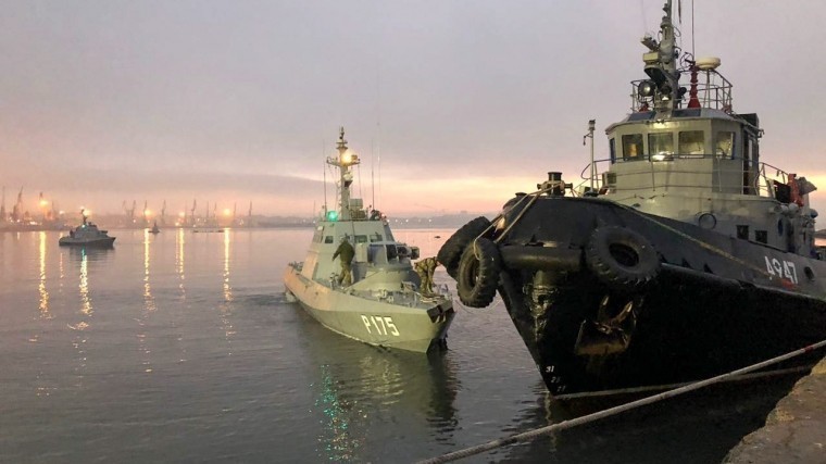 В Симферополе изберут меру пресечения для девяти украинских моряков