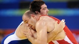Российскому борцу Ахмедову вручили золотую медаль Олимпиады-2008