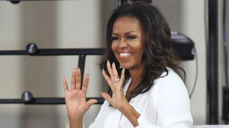 Опытная Мишель Обама посоветовала Меган Маркл «не суетиться»