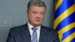 Порошенко анонсировал дату «объединительного» церковного собора