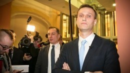 Навальный обозвал дегенератами участников съезда волонтеров