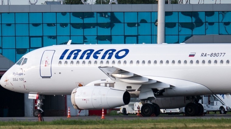 Пассажиры «ИрАэро» пожаловались, что не могут вернуться в Россию из Китая
