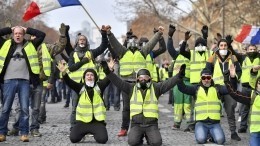 Запрещенные в Европе гранаты, начиненные взрывчаткой, начали применять во Франции