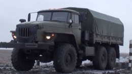 Видео: Российские военные показали мастер-класс по экстремальному вождению на грузовиках