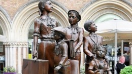 Власти ФРГ выплатят компенсации детям, эвакуированным из нацистской Германии