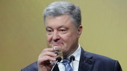 «Кому война, а кому мать родна»: Порошенко за год обогатился в 12 раз