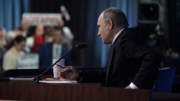 Лидер группы обманутых дольщиков в Петербурге попросила помощи Путина